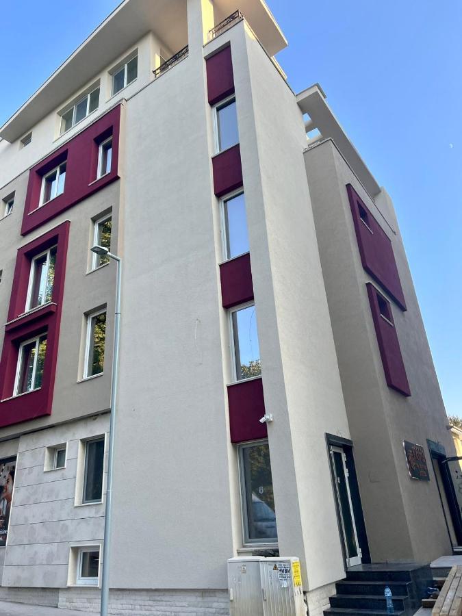 Floral Boutique Hotel Pleven Exterior foto